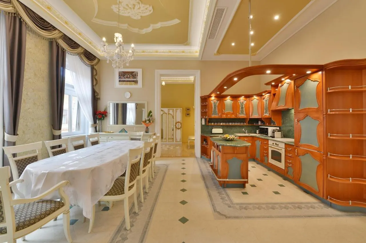 Roza Luxury Apartment Budapest