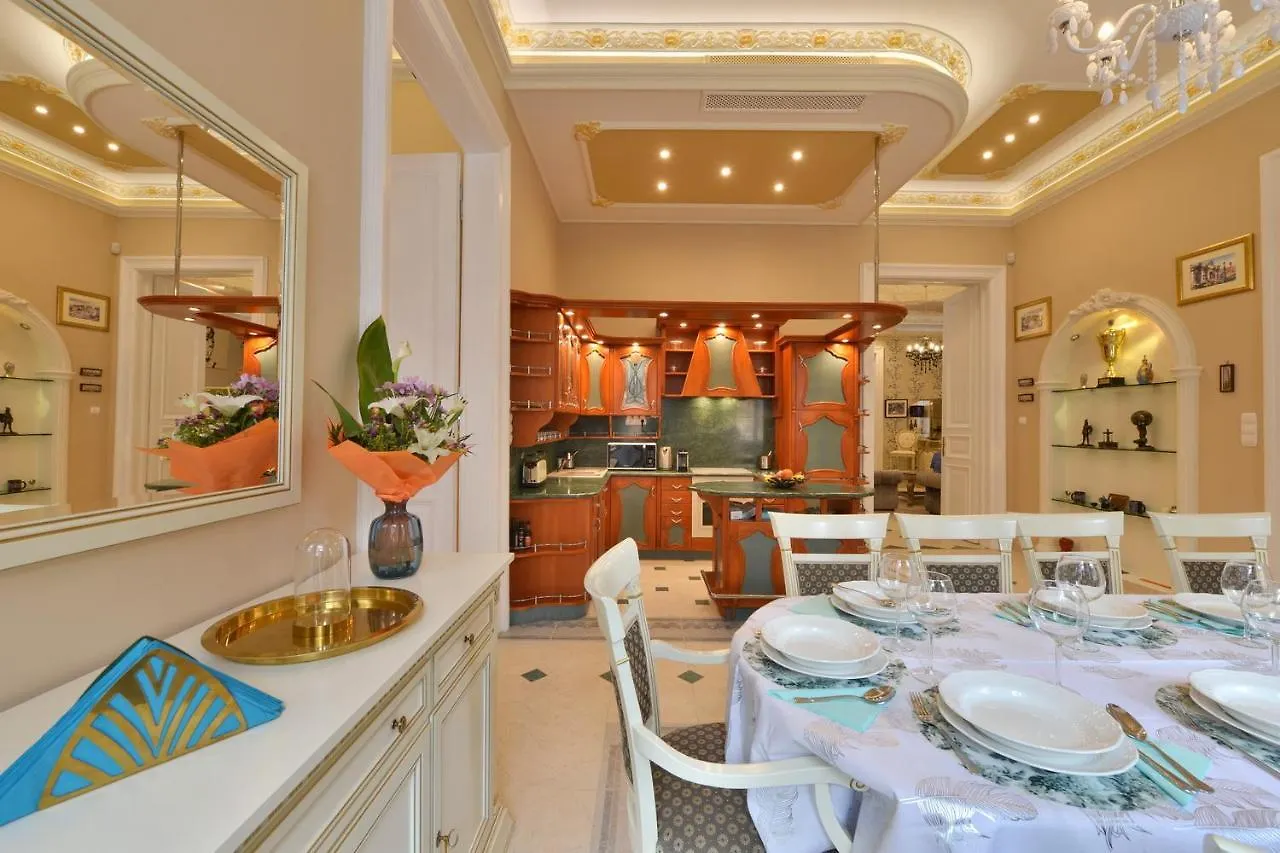 Roza Luxury Apartment Budapest Hungary