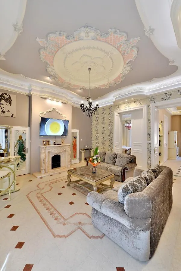 Roza Luxury Apartment Budapest