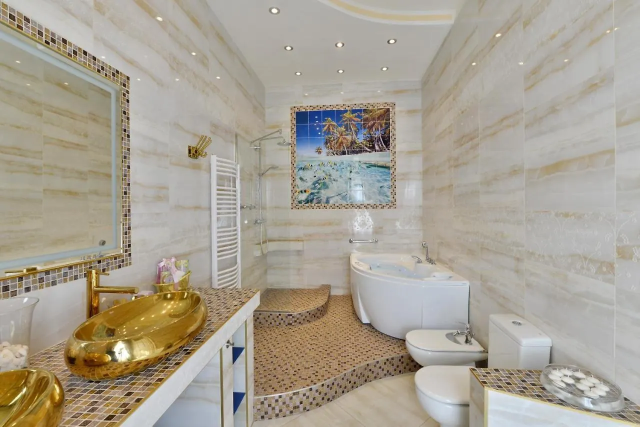 Roza Luxury Apartment Budapest 0*,  Hungary